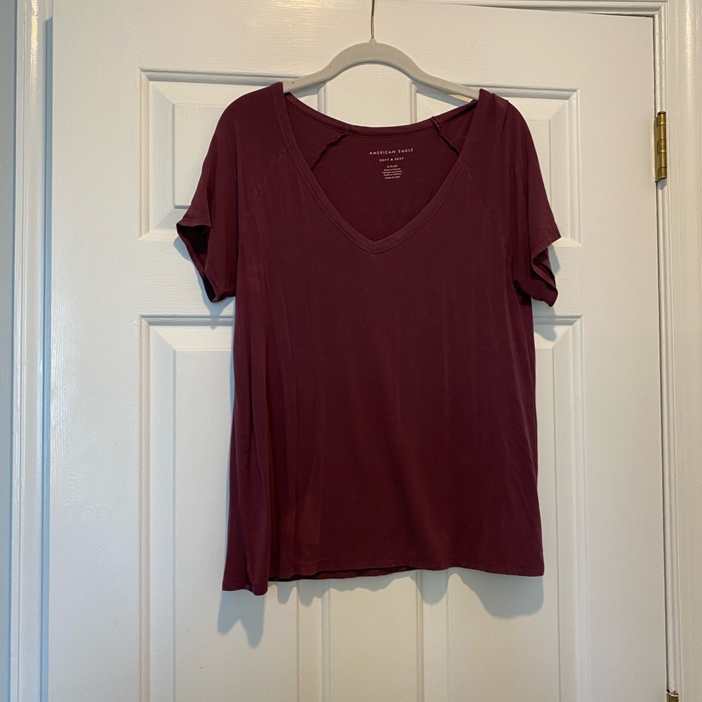 American Eagle Soft & Sexy Tee